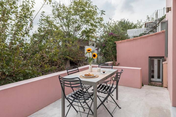 Vakantiehuis voor 3 personen, met tuin en uitzicht, met huisdier in Athene