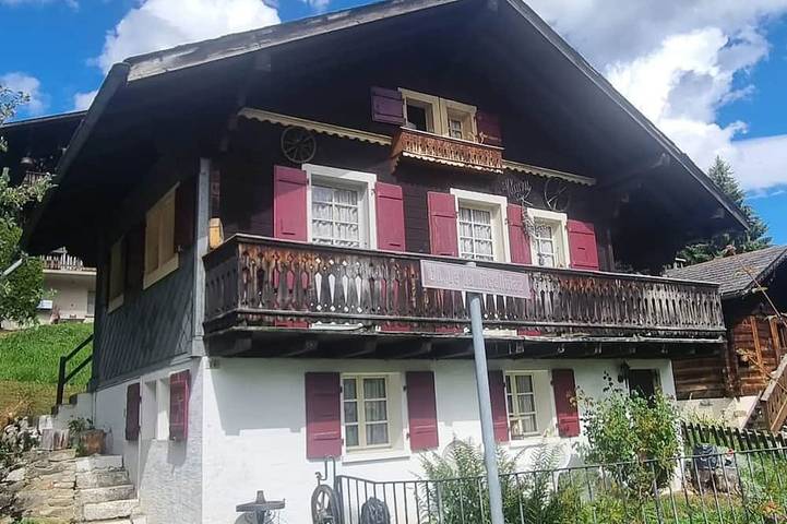 Chalet für 4 Personen, mit Balkon - 1