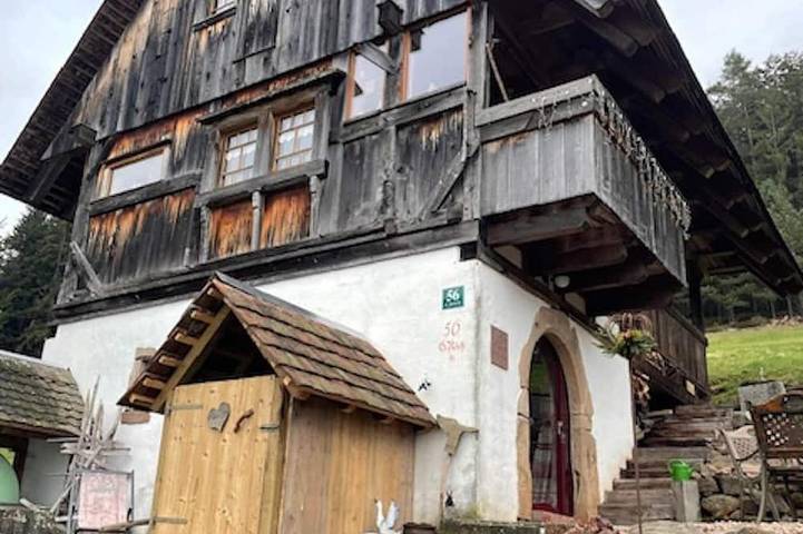 Ferienhaus für 4 Personen, mit Sauna und Garten sowie Pool und Balkon, mit Haustier im Schwarzwald