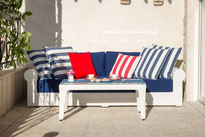 Villa pour 8 personnes, avec balcon et piscine dans Brac - 3