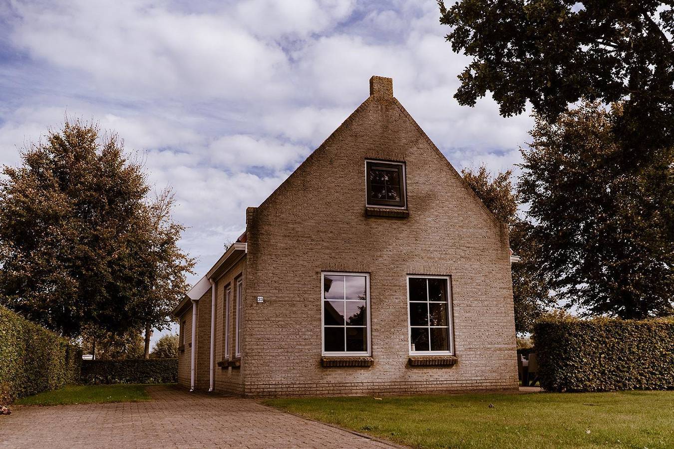 Vakantiepark Eigen Wijze — Het Strandhuis mit 4 Komfort-Häusern in Bant, Ijsselmeer