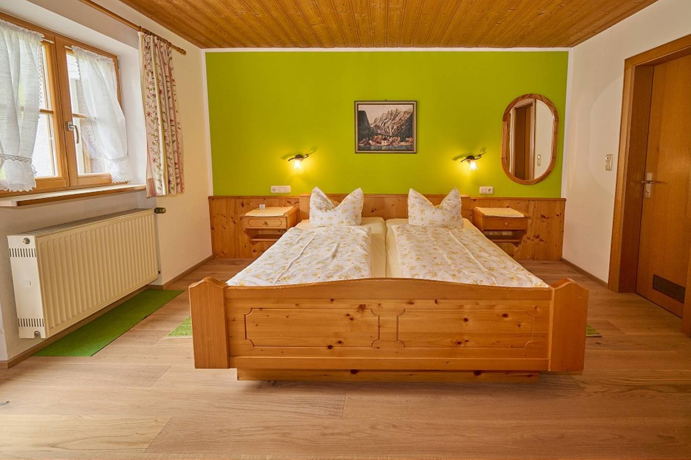 Haus Brandl - Doppelzimmer Nr. 3, 2 Personen mit Dusche/Wc/Balkon, Obergeschoss in Hintersee, Ramsau bei Berchtesgaden