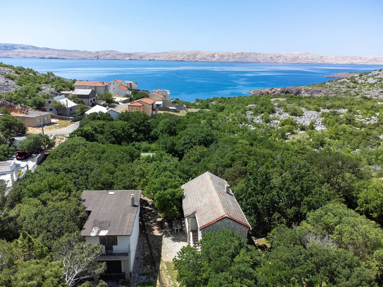 4-Zimmer-Haus mit Terrasse Cesarica, Karlobag in Cesarica, Naturpark Velebit