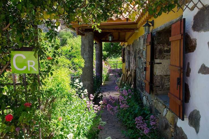 Cottage for 3 people, with garden and terrace - 1