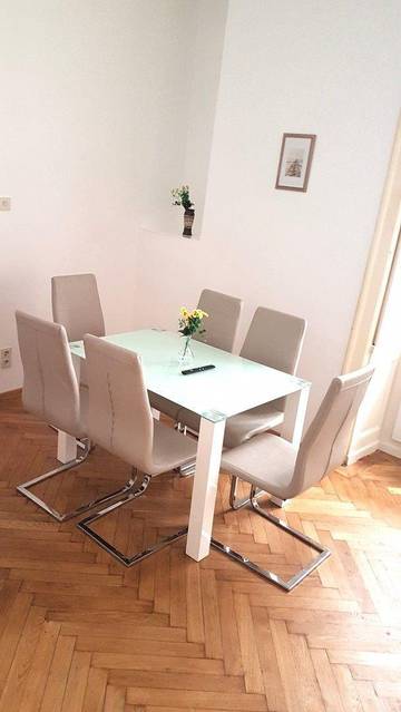 Holiday Letting for 5 People in Vienna City Center, Vienna, Photo 2