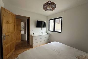 Appartement De Vacances pour 4 Personnes dans Enghien-les-Bains, Val-d'Oise, Photo 1