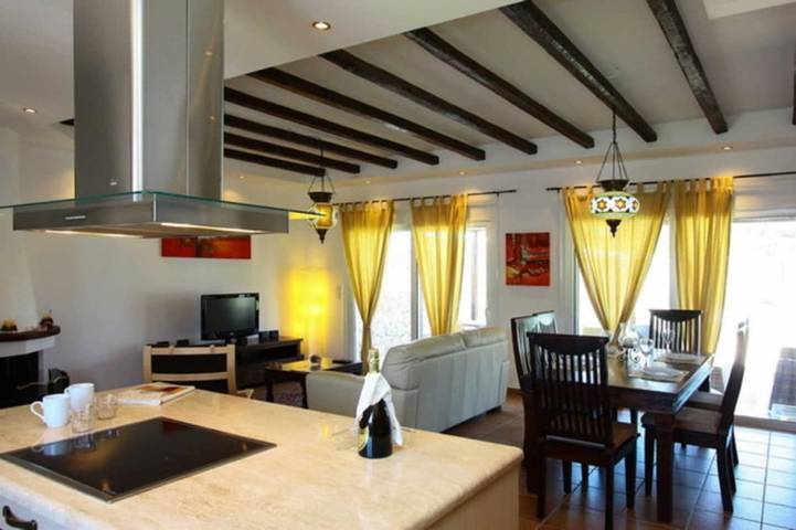 Ferienhaus für 6 Personen, mit Terrasse und Garten auf Rhodos - 4