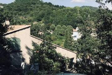 Cottage pour 8 personnes, avec jardin à Montferrat