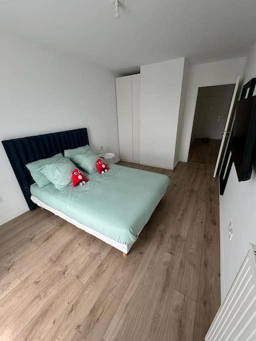 Appartement entier, Proche de toute commodité - Proche Orly in Chevilly-Larue, Val-de-Marne