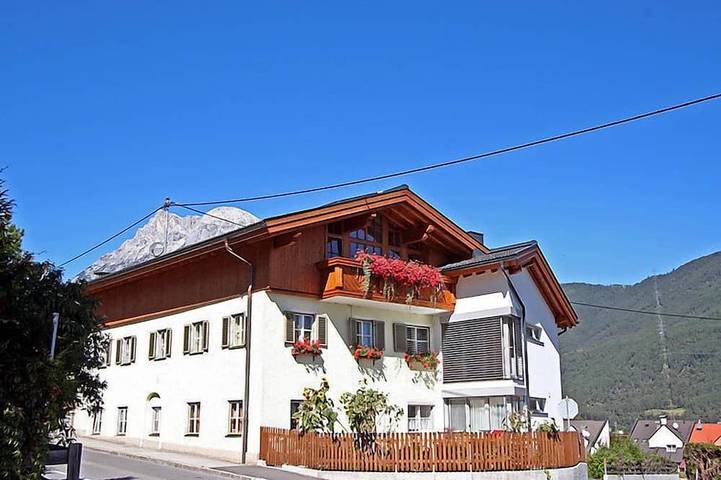 Ferienwohnung für 6 Personen, mit Garten