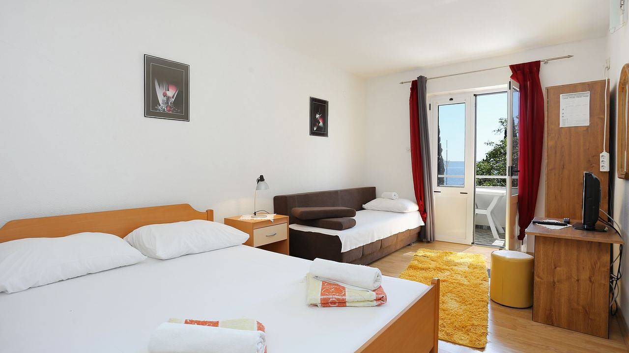 Ganze Ferienwohnung, Ferienwohnung für 6 Personen (45 m²) in Rat in Zivogosce, Makarska Riviera