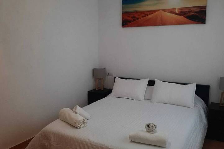 Location de vacances pour 8 personnes, avec jardin à Pruna - 4