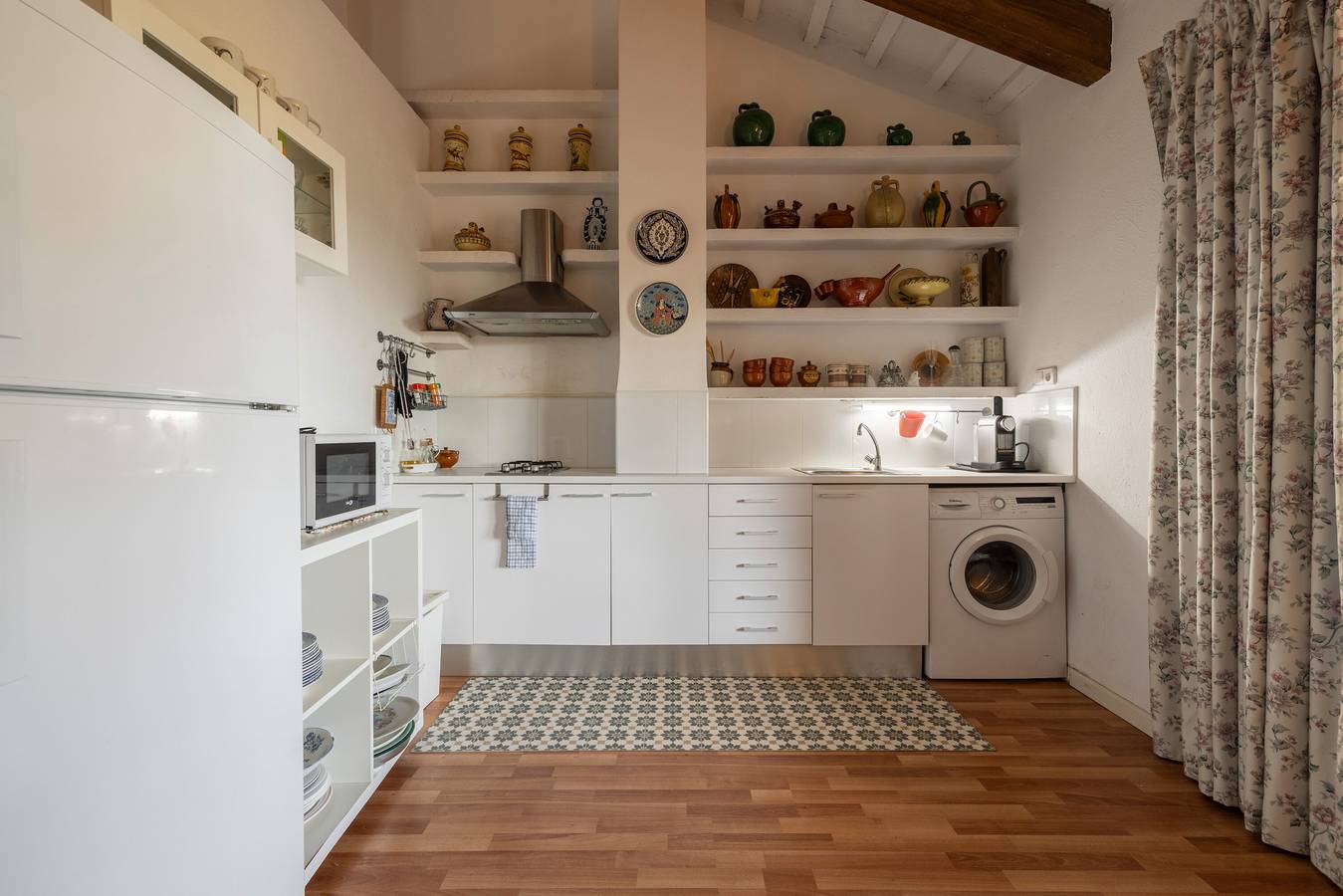 Holiday Home 'Casa Sorrapa' with Lake Views, Wi-Fi and Air Conditioning in La Cava, Terres de l'Ebre