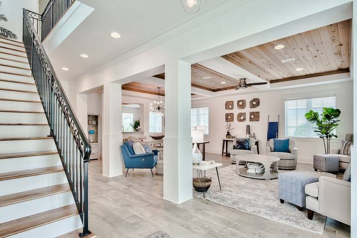 Vacation rental for 14 people, with balcony and pool in Santa Rosa Beach