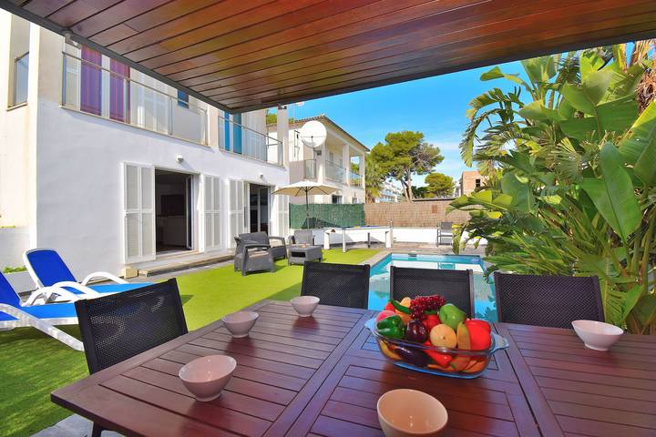 Finca mit Pool für 7 Personen, mit Balkon und Garten, kinderfreundlich in Playa de Muro - 4