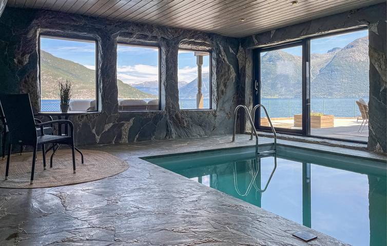 Ferienhaus für 10 Personen, mit Pool und Sauna sowie Terrasse und Whirlpool, kinderfreundlich in Hordaland - 2