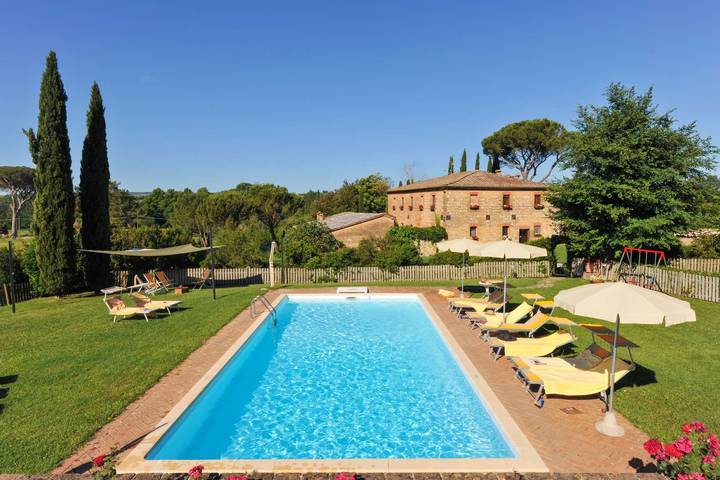 Villa pour 19 personnes, avec piscine à Monteroni d'Arbia