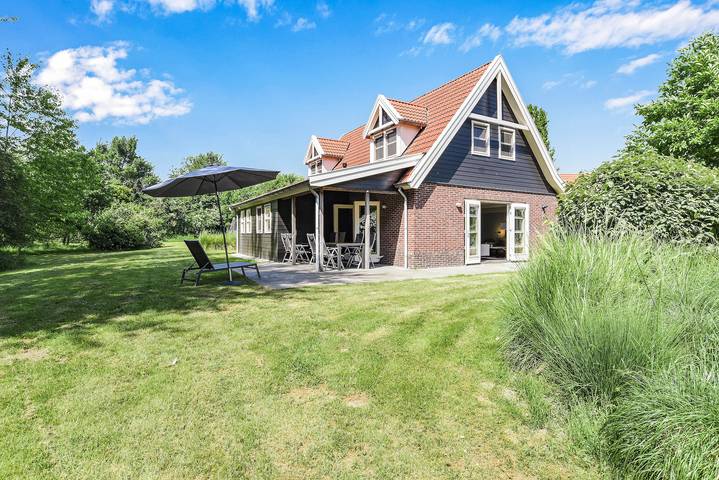 Bungalow für 10 Personen, mit Balkon/Terrasse und Terrasse