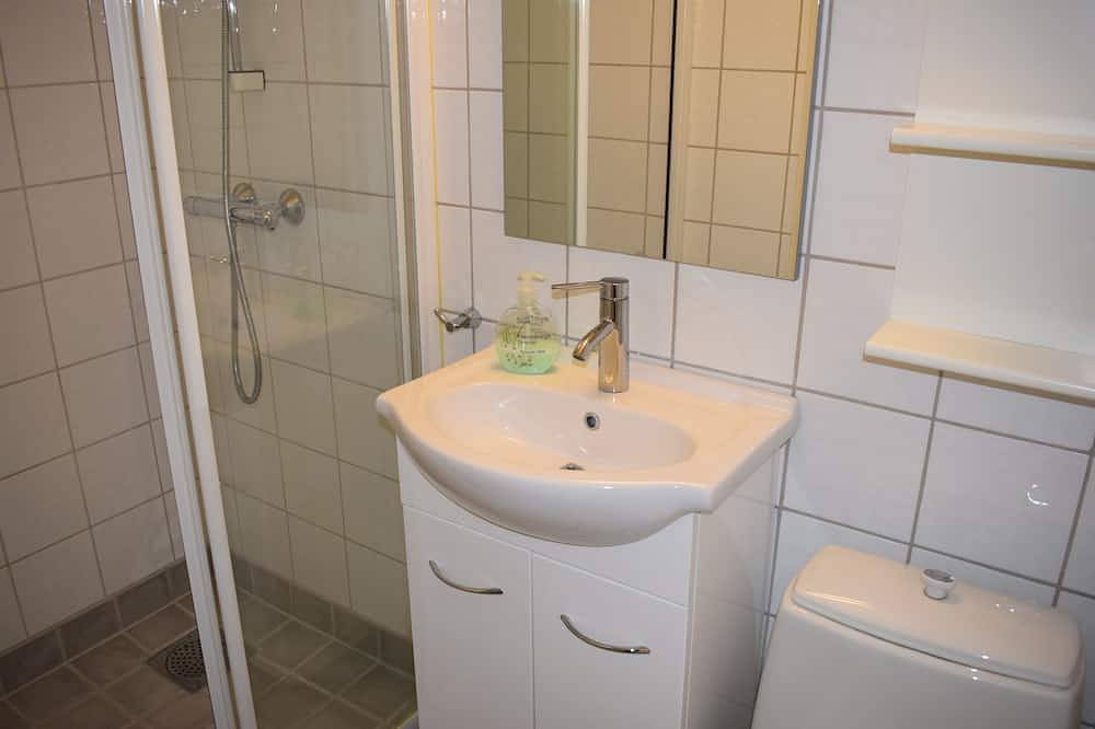 5-s hytte på Skeikampen ved sjø og turstier in Skeikampen, Gausdal