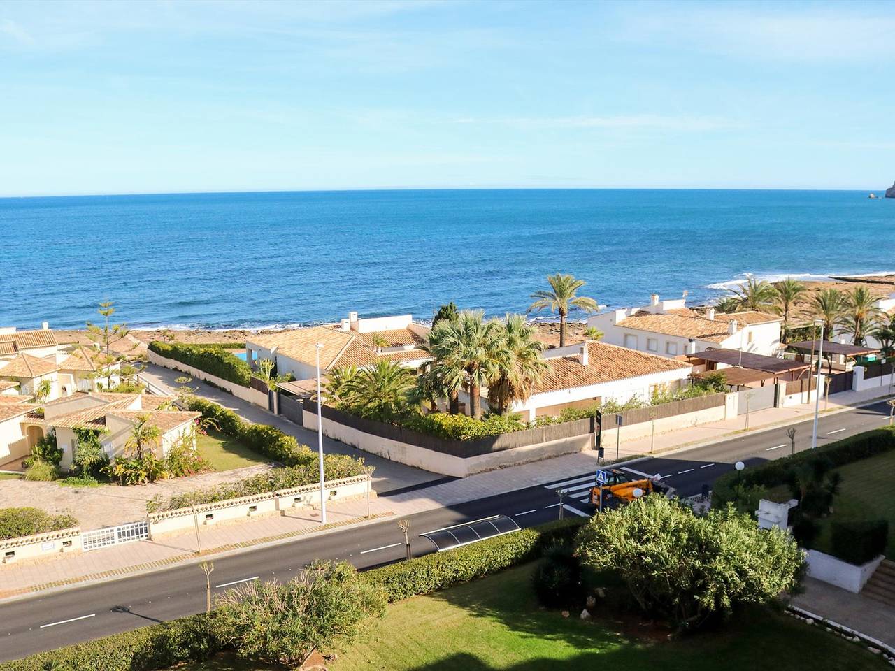 Apartamento entero, Apartamento encantador con piscina y aire acondicionado cerca de la playa de Jávea in Playa del Arenal, Jávea