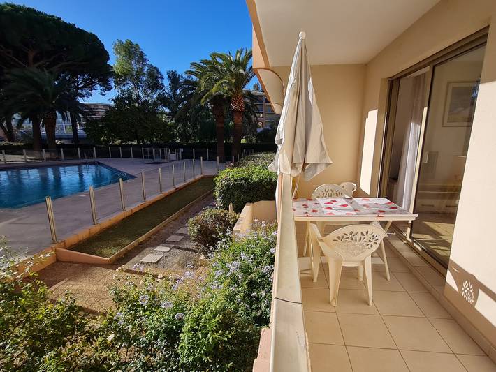 Ferienwohnung für 4 Personen, mit Terrasse und Pool in Sainte-Maxime - 2