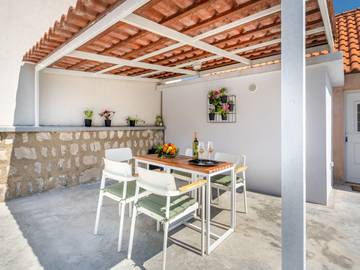 Holiday Rental for 6 People in Općina Konavle, Dubrovnik-Neretva, Photo 3
