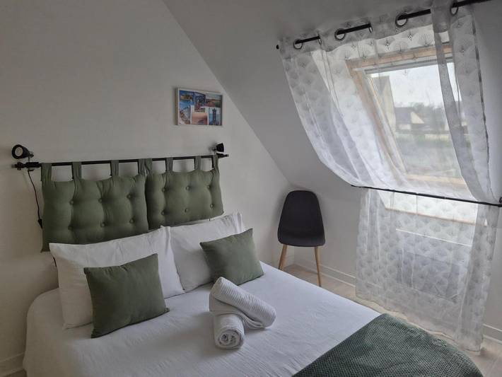 Chambre d’hôte pour 2 personnes, avec terrasse ainsi que jardin et vue à Le Cloître-Saint-Thégonnec