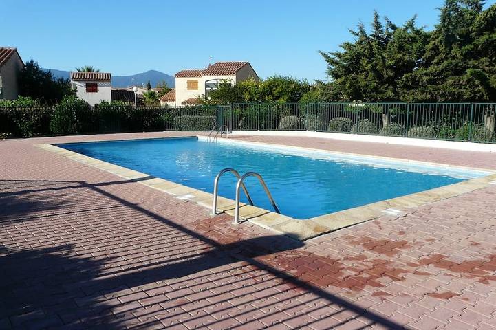 Villa pour 7 personnes, avec jardin et piscine, animaux acceptés à Saint-Cyprien