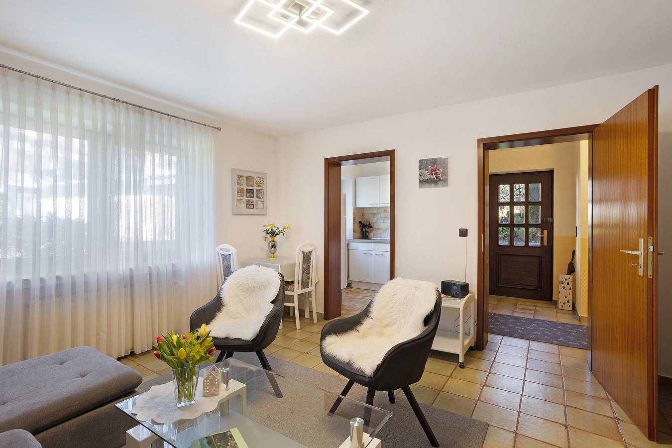 Ganze Wohnung, Ferienwohnung 'Bilstein' in ruhiger, zentraler Lage in Lennestadt, Sauerland