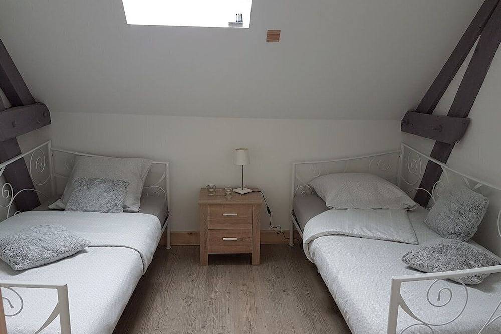 Charming House L'Etoile in Saint-Vincent-de-Cosse, Périgord Noir