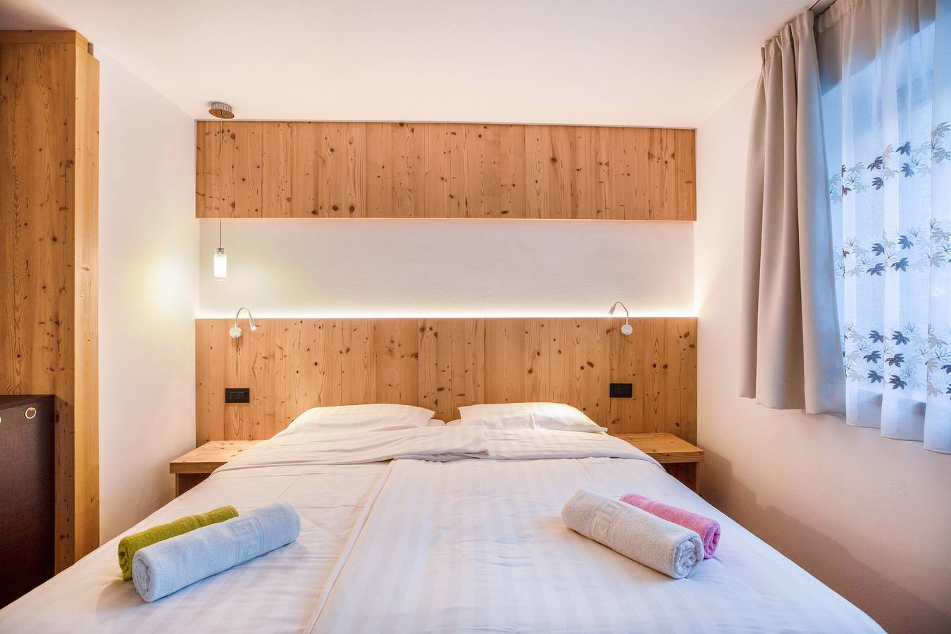 Chalet "Osmar Suite 1" with Mountain View, Balcony & Wi-Fi in Campitello di Fassa, Dolomiti Superski