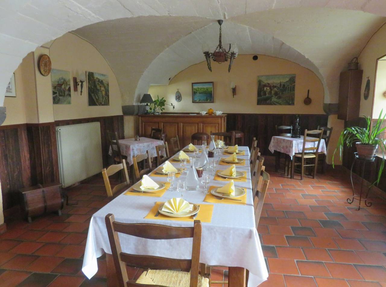 Ferme la Voute - Chambre 3 in Clémensat, Massif central