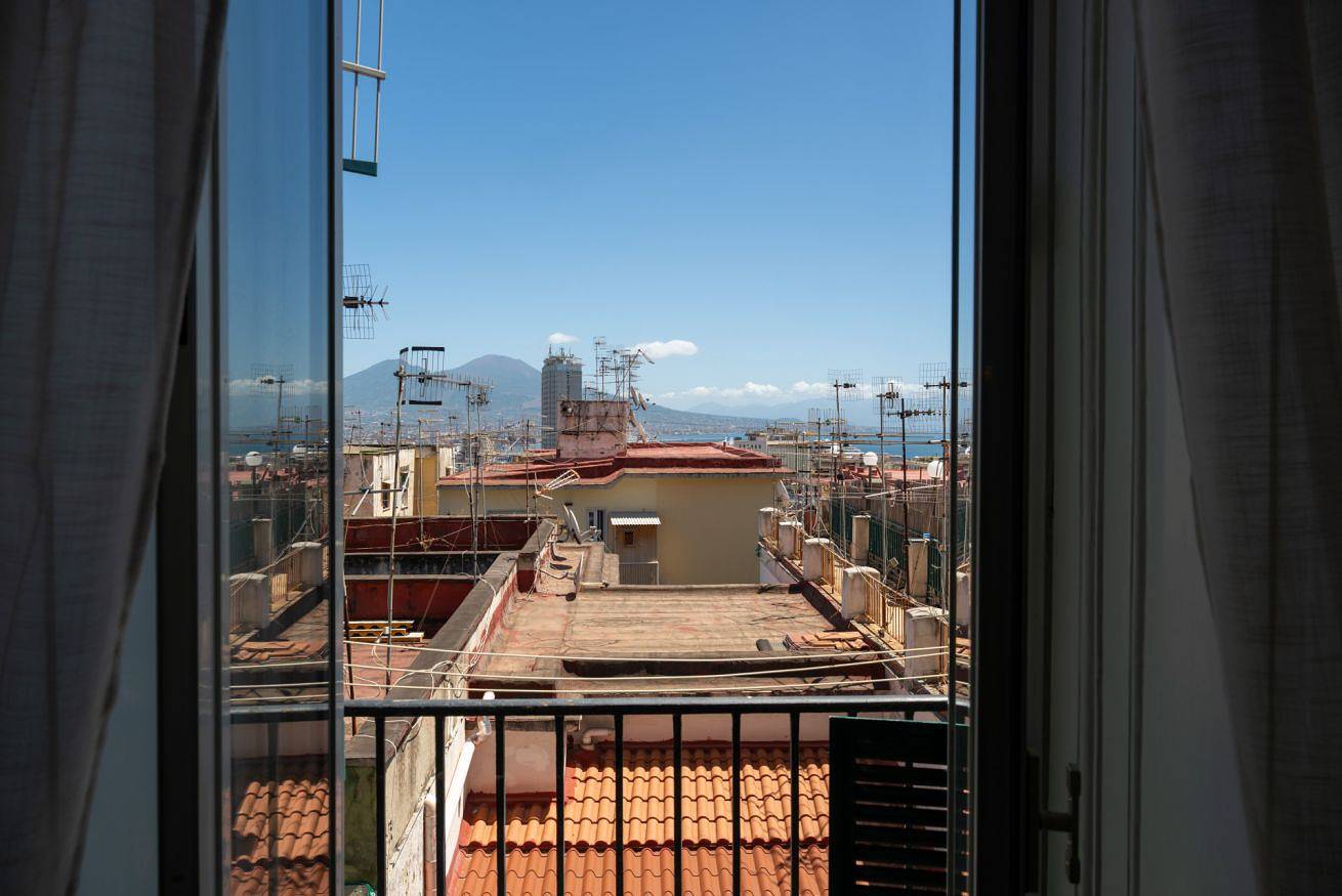 Entire apartment, Wellness Hm al Corso in Naples, Naples Province