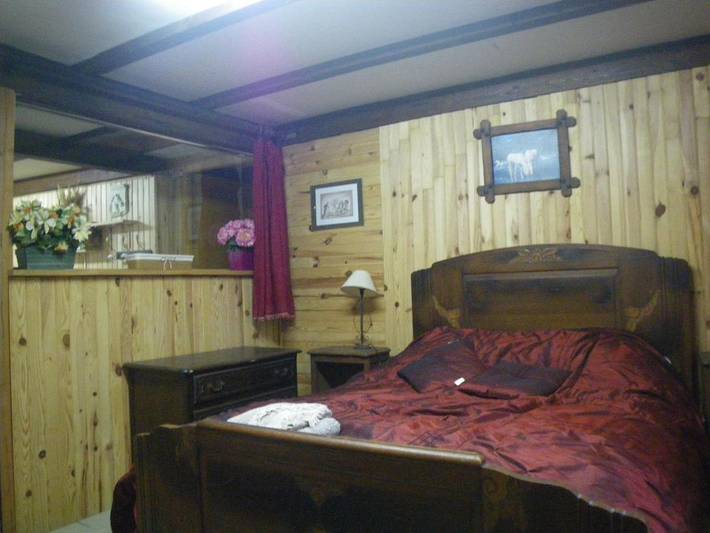Chambre d’hôte pour 4 personnes, avec Terrasse ainsi que Jardin et Vue