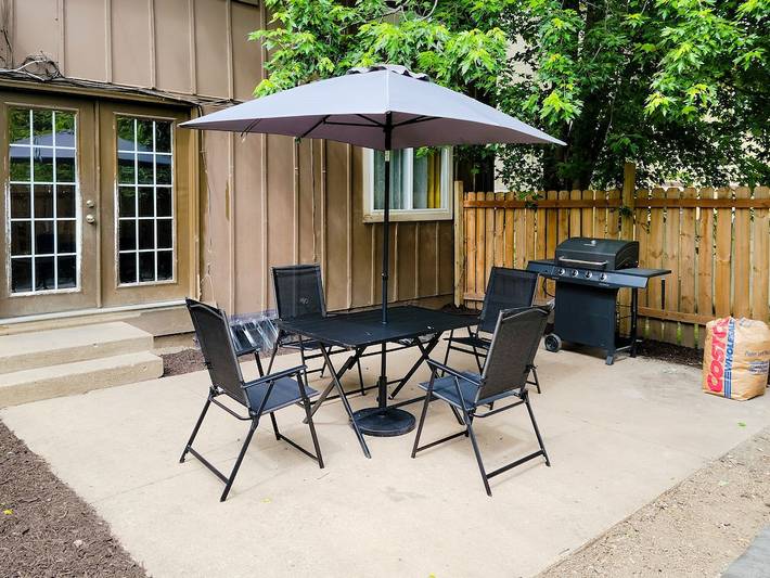 Vacation house for 10 people, with terrace in Kansas