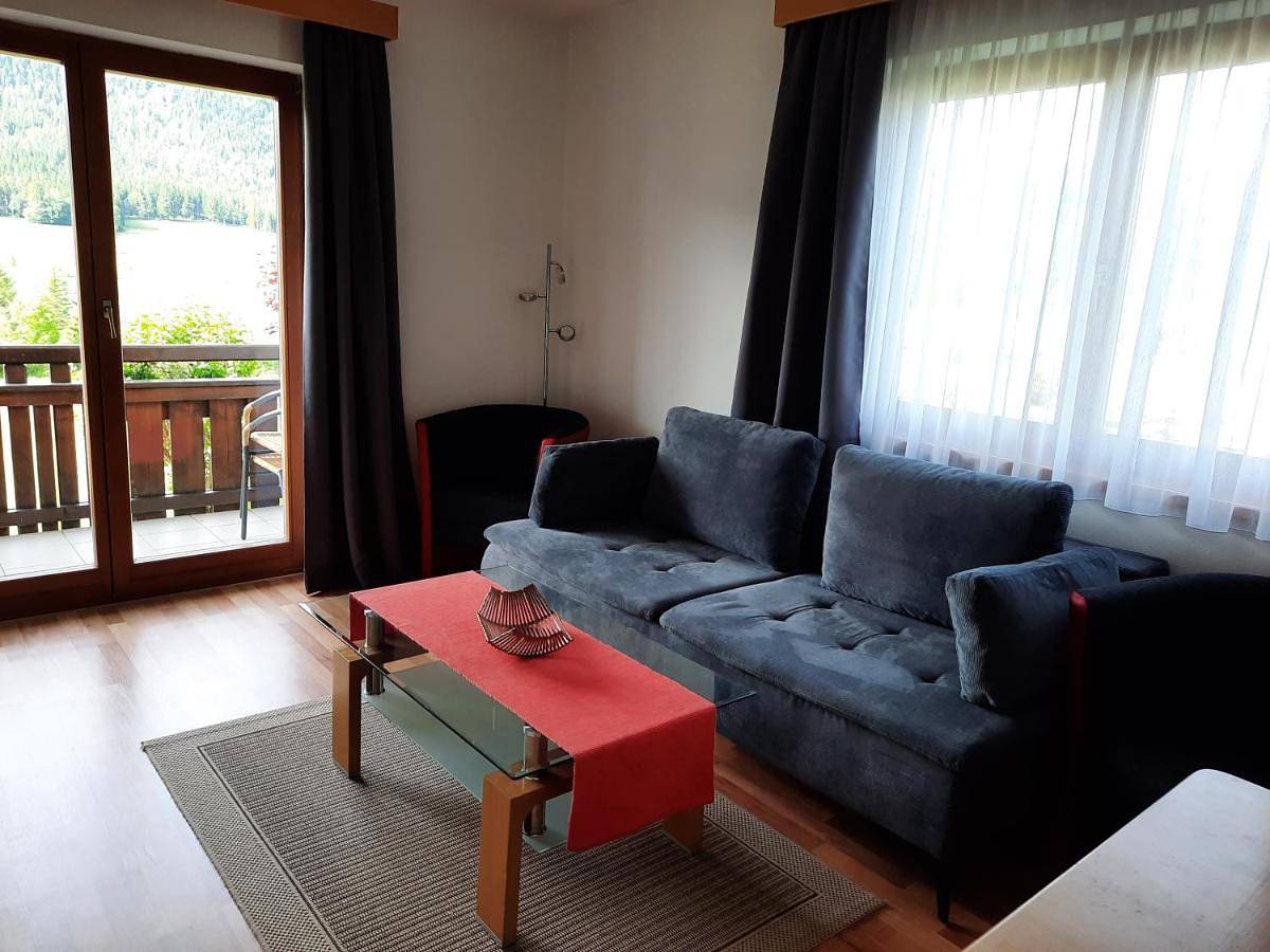 Double Room with Balcony in Gailtaler Alpen, Weissensee