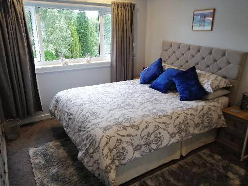 Chambre d’hôte pour 2 personnes, avec Balcon et Terrasse ainsi que Jardin et Vue à Fort William - 2