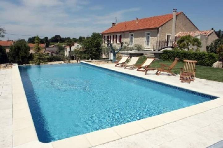Casa de vacaciones para 5 personas, con jardín además de piscina y terraza - 1