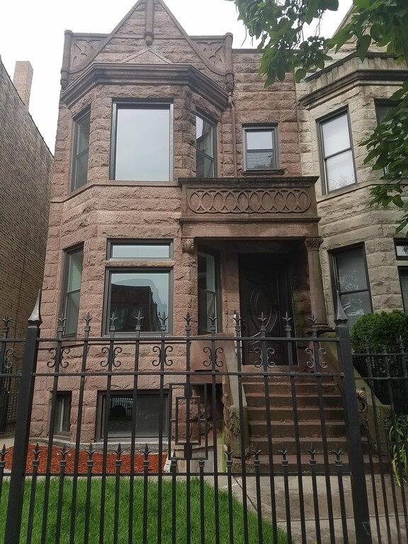 Ganze Wohnung, Geräumige Bronzeville Brownstone Gdn Ebene in der Nähe von Downtown & University of Chicago in Chicago, Cook County