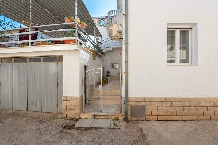 Appartement entier, Garçonniere avec le balcon Jelsa, Hvar As-11319-b in Jelsa, Hvar