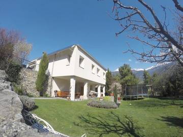 Cottage pour 7 personnes, avec jardin et vue à Sierre