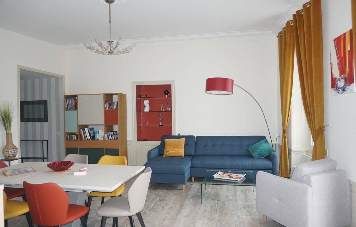 Appartement entier, Entre La Rochelle et Marais Poitevin au bord de la Sèvre in Marans, Région de La Rochelle