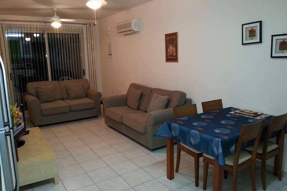 Ganze Wohnung, Royal Seacrest - Urlaub Vermietung Apartment, Wifi, 5 * Komplex, erstklassige Lage. in Paphos, Südzypern