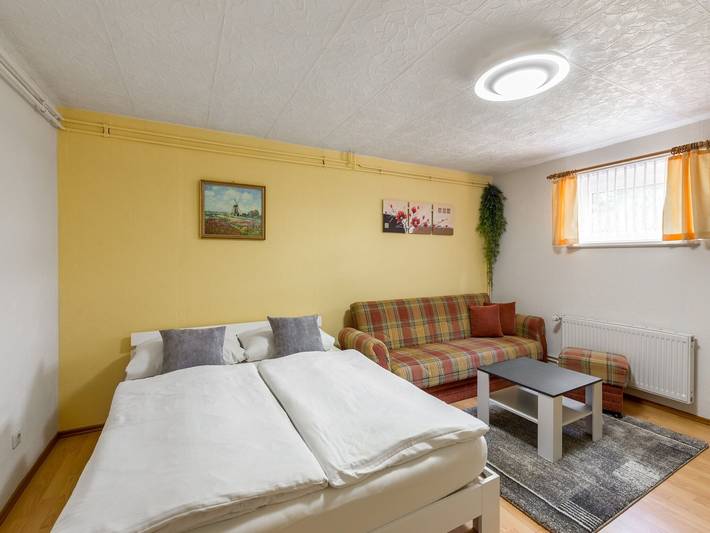Ganze Wohnung, Ferienwohnung für 4 Personen mit Terrasse in Damshagen, Nordwestmecklenburg (Wismar und Umgebung)