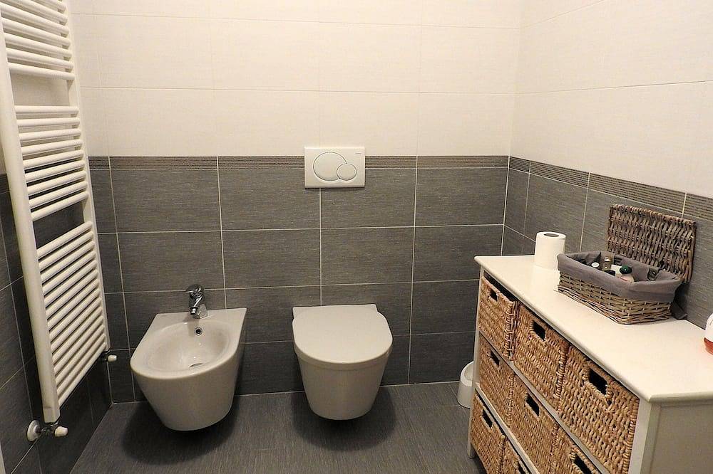 Ganze Wohnung, 150 m vom Strand entfernt in Ospedaletti, Ospedaletti Gemeinde