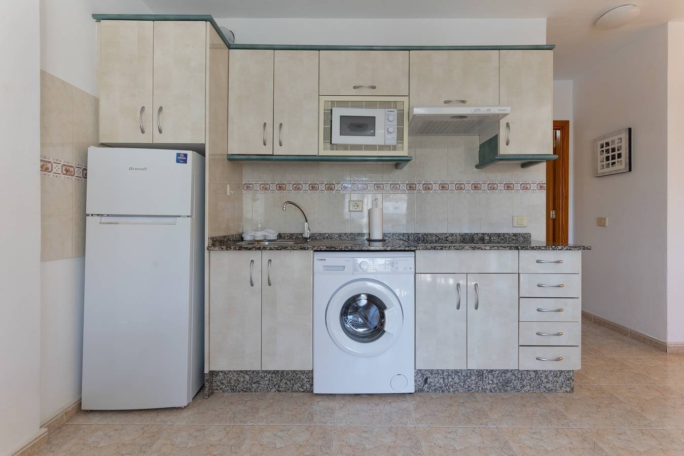 Apartamento entero, Vacaciones 'Escapada Al Sur' con Wi-Fi in Playa Morro Jable, Pájara