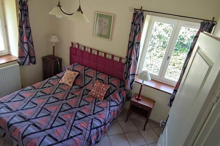 Location de vacances pour 2 personnes, avec jardin à Prissé - 2