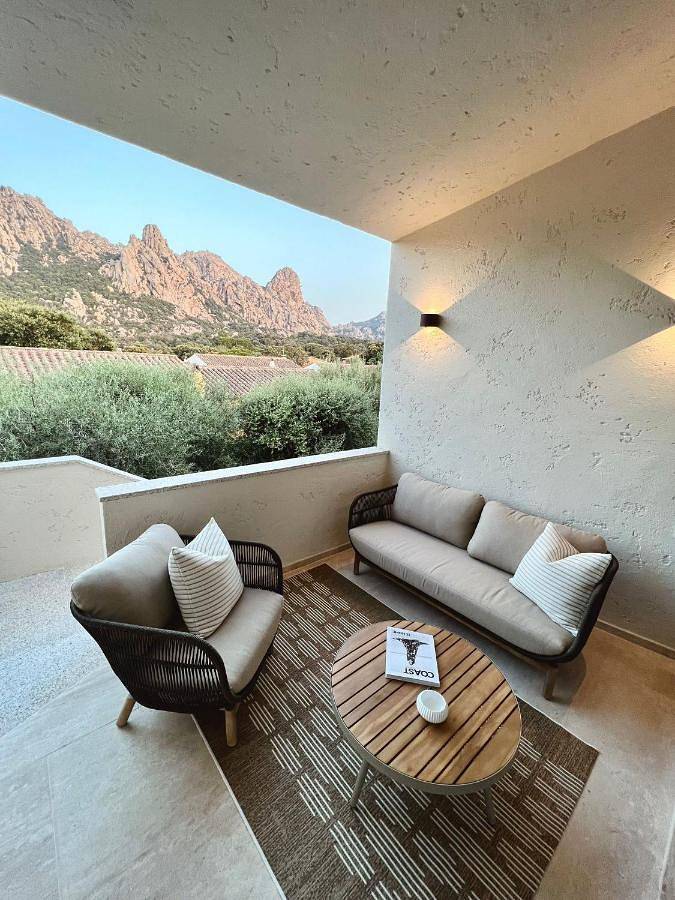 Hotel für 2 Personen, mit Pool und Ausblick sowie Garten in San Pantaleo - 2