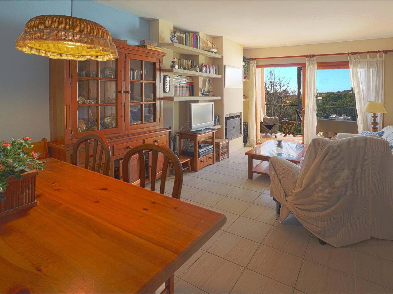 Appartement entier, Grand appartement 5 personnes avec terrasse et parking à S'Agaró in S'Agaró, Platja d'Aro