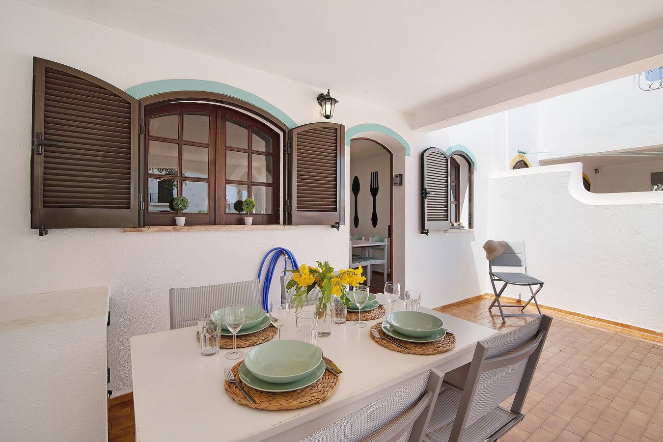 Casa de férias 'Villa Altura Beach' com Terraço e Wi-Fi in Altura, Distrito de Faro